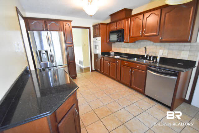 4179 Burma Road Mobile, AL 36693 - Photo 4 of 19 Gallery Image 4