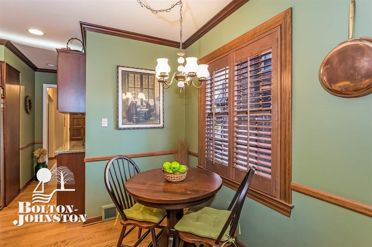 1366 Bishop Road Grosse Pointe, MI 48230 - Photo 11 of 50 Breakfast Nook