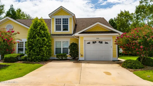 $289,000 | 300 Sweetwater Cove, Newport, NC 28570