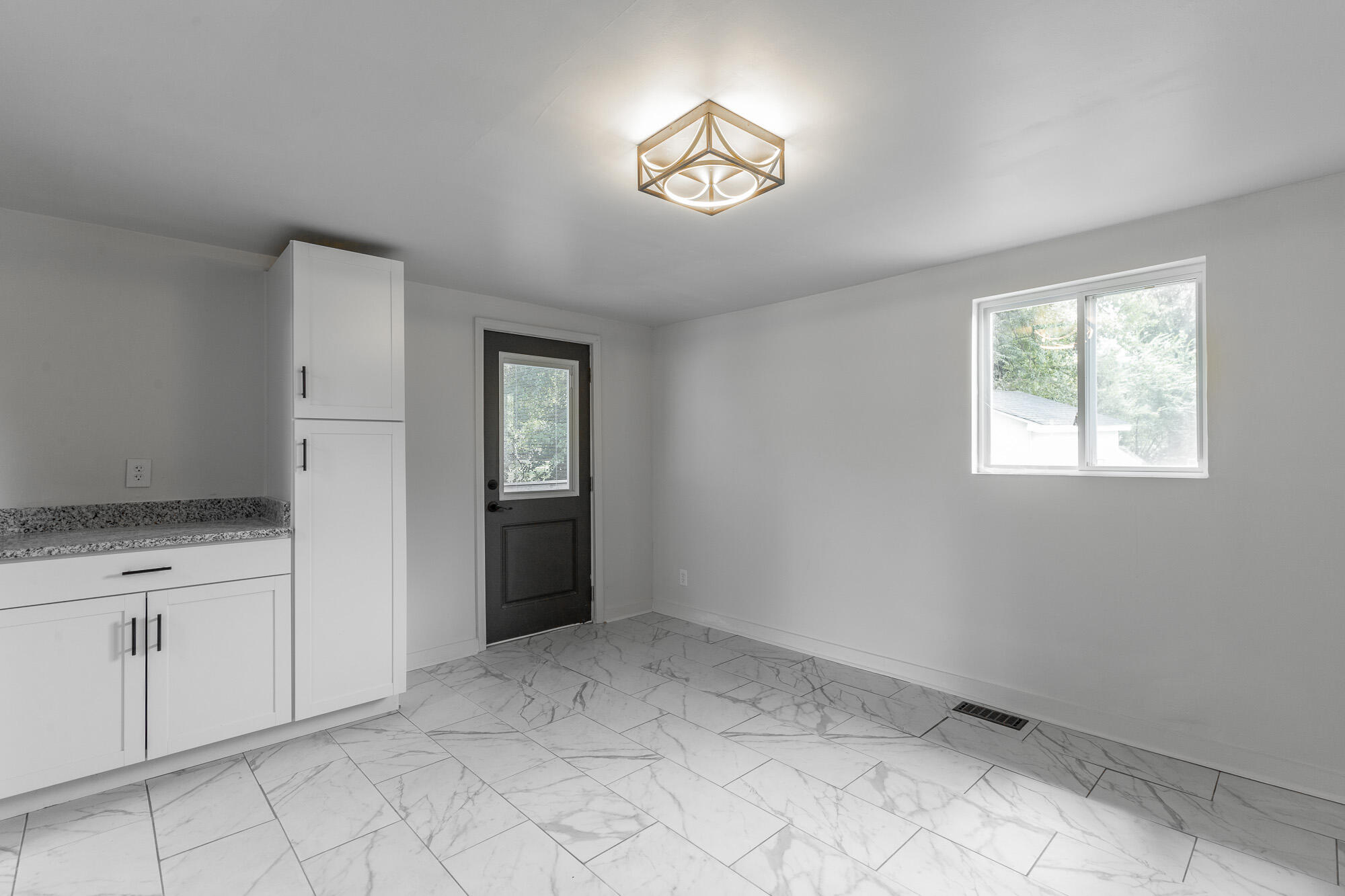 116 Harding Road Chattanooga, TN 37415 - Photo 35 of 69 116 Harding Road HD-39