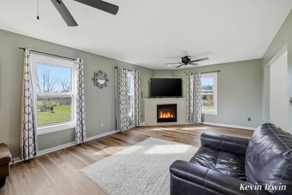 $529,900 | 7233 Russet Trail Northeast, Rockford, MI 49341