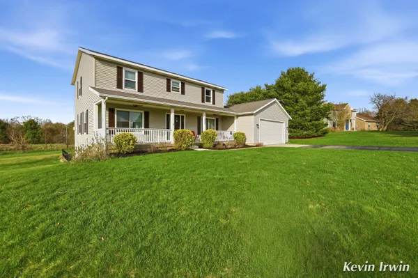 $529,900 | 7233 Russet Trail Northeast, Rockford, MI 49341