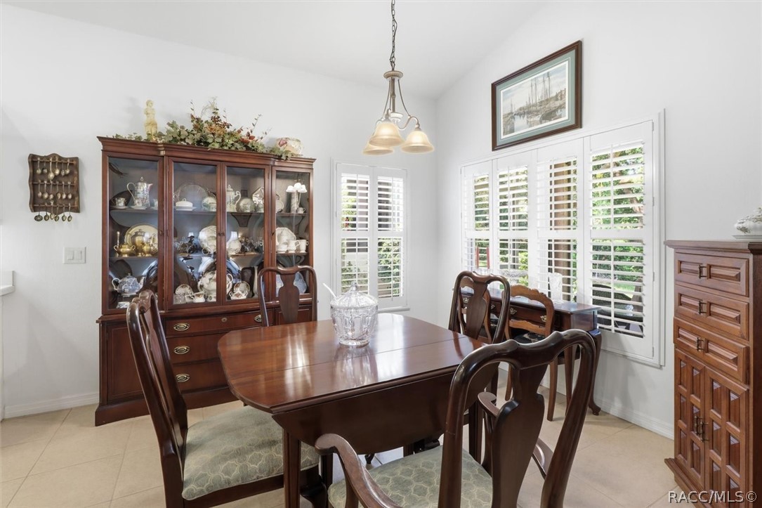 984 West Silver Meadow Loop Hernando, FL 34442 - Photo 11 of 43