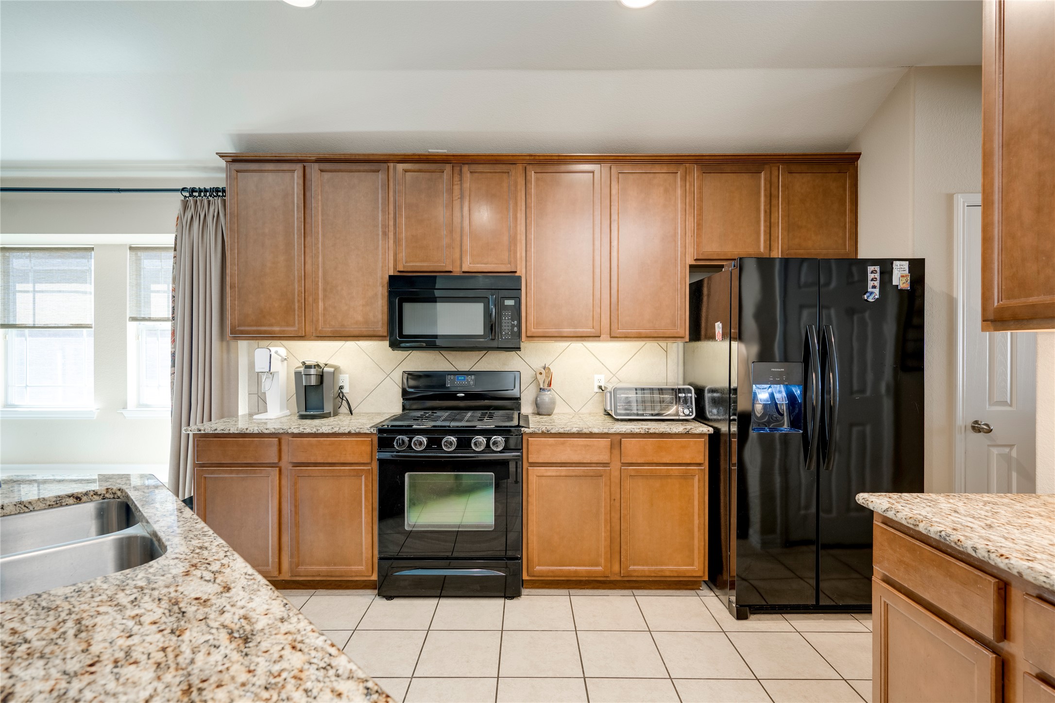 1323 Talley Loop Buda, TX 78610 - Photo 4 of 31