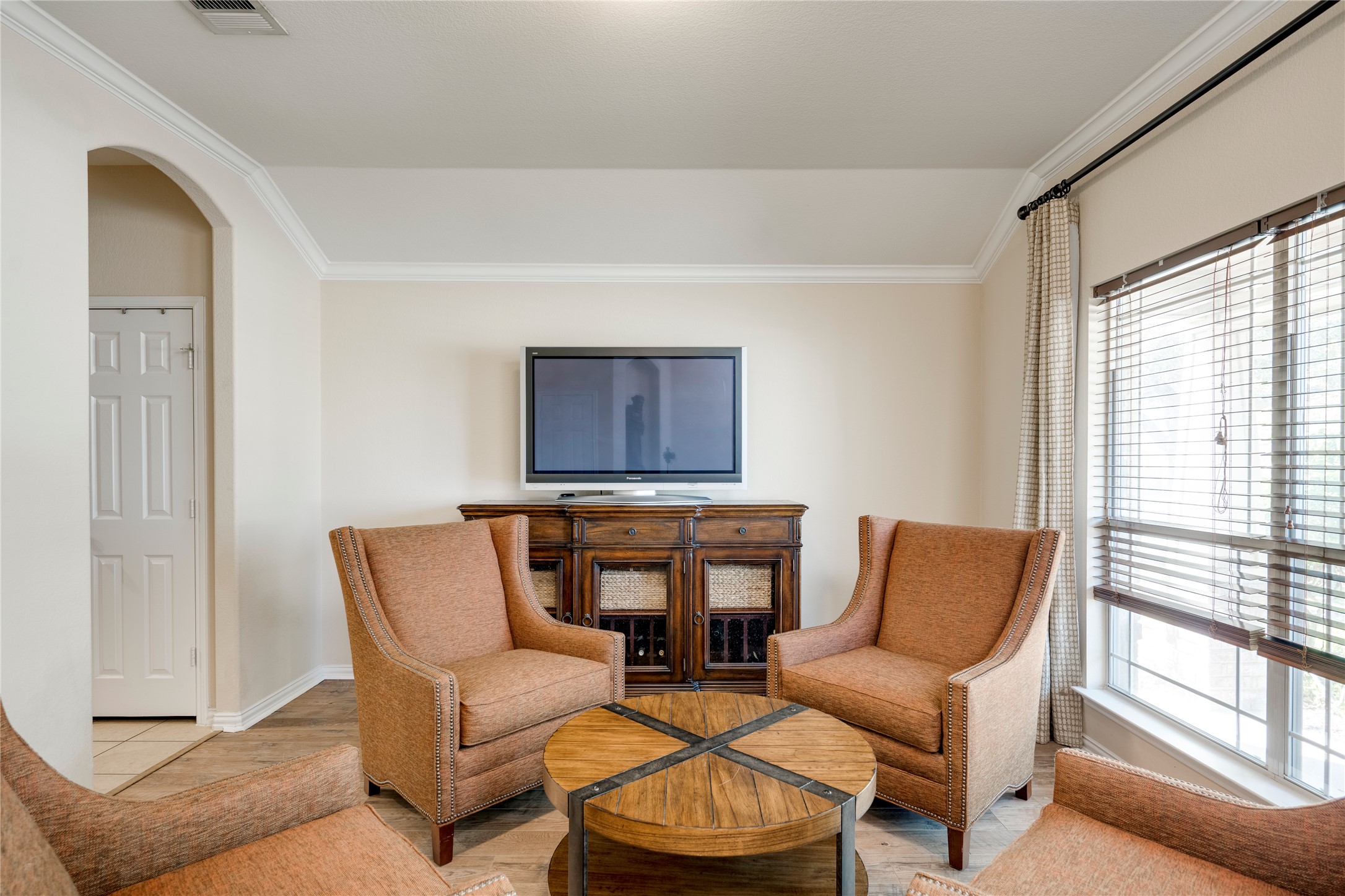 1323 Talley Loop Buda, TX 78610 - Photo 9 of 31