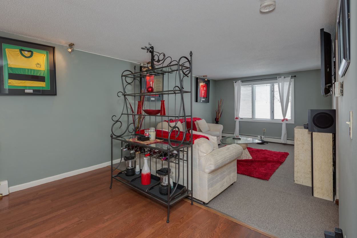 32 B Dale Road, Unit B Hooksett, NH 03106 - Photo 11 of 38