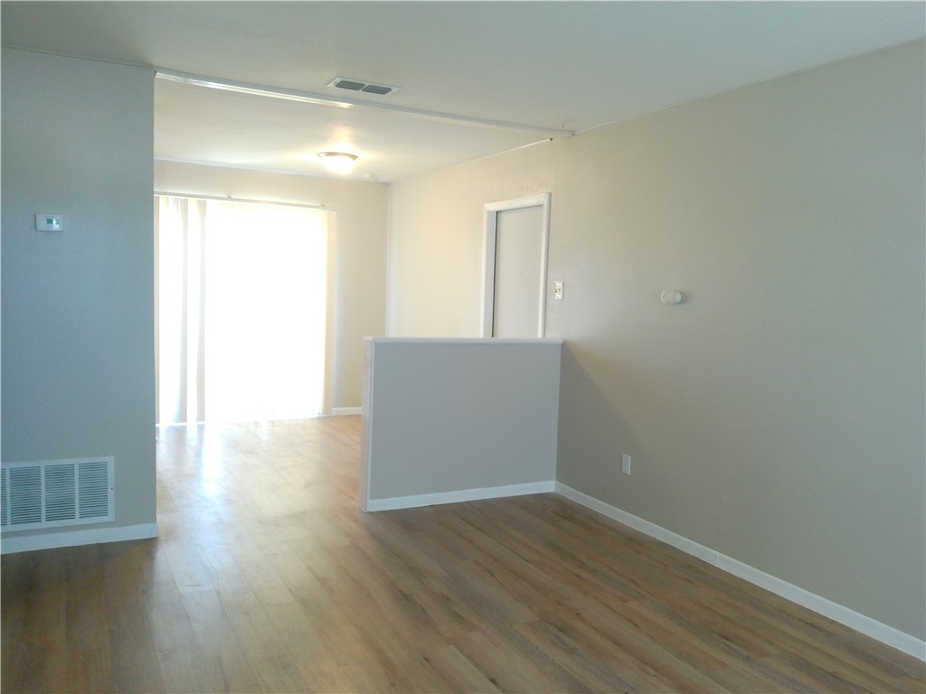 742 Purdue Road Corpus Christi, TX 78418 - Photo 2 of 11