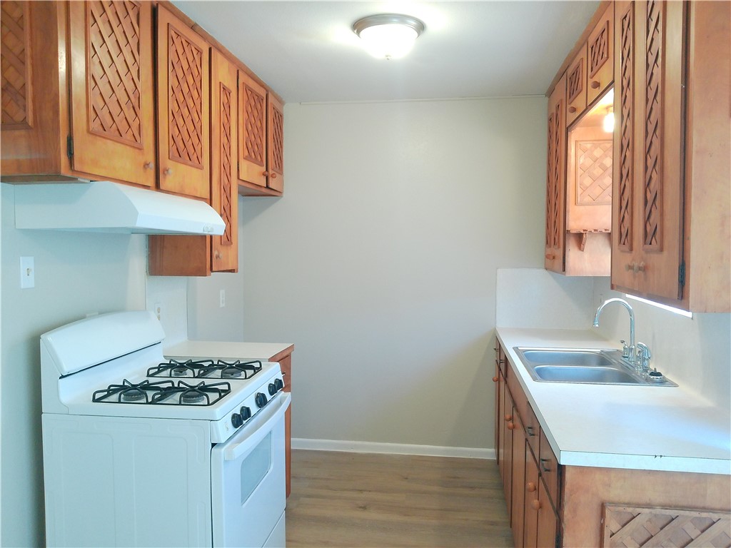 742 Purdue Road Corpus Christi, TX 78418 - Photo 4 of 11