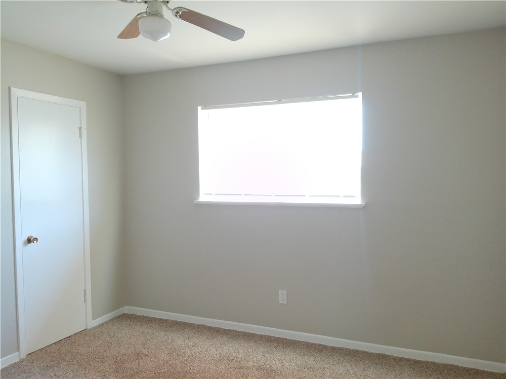 742 Purdue Road Corpus Christi, TX 78418 - Photo 8 of 11