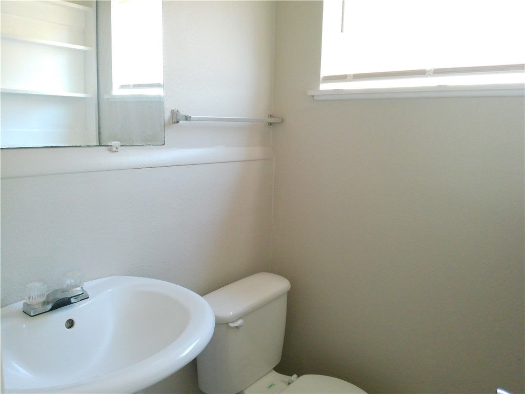 742 Purdue Road Corpus Christi, TX 78418 - Photo 9 of 11