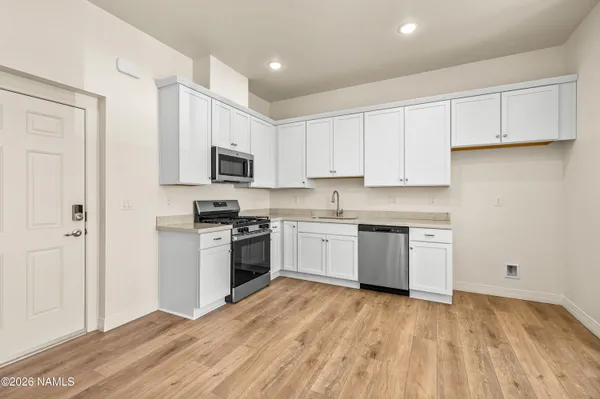 $607,905 | 310 East Birch Avenue, Unit 203, Flagstaff, AZ 86001