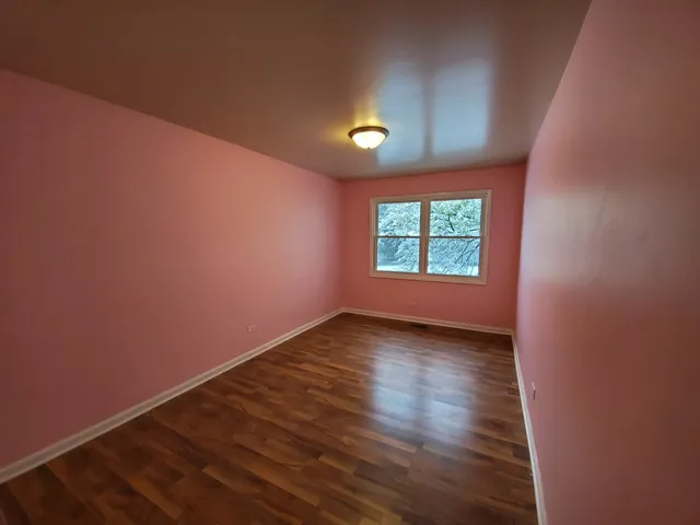 $131,999 | 19135 Pine Drive, Unit 2, Country Club Hills, IL 60478