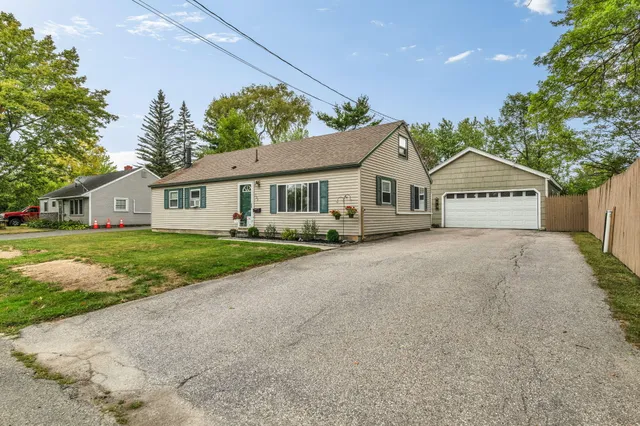 $329,900 | 103 Sherman Avenue, Bangor, ME 04401