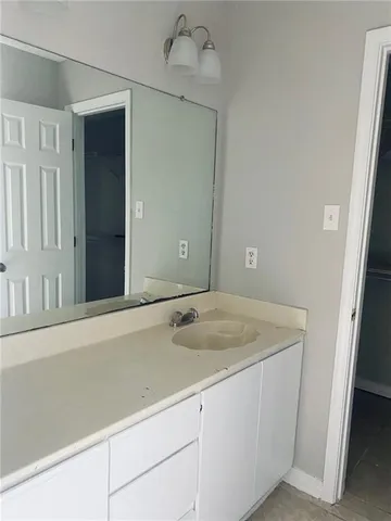 $950 | Undisclosed Address, Hammond, LA 70403