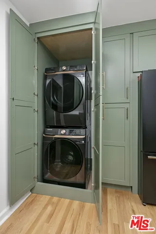 $1,021,000 | 951 North Martel Avenue, Los Angeles, CA 90046