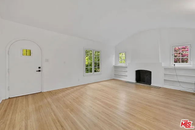 $1,021,000 | 951 North Martel Avenue, Los Angeles, CA 90046