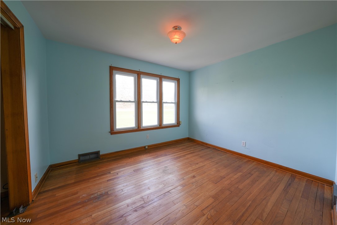3667 Ridge Road Cortland, OH 44410 - Photo 8 of 20 Gallery Image 8