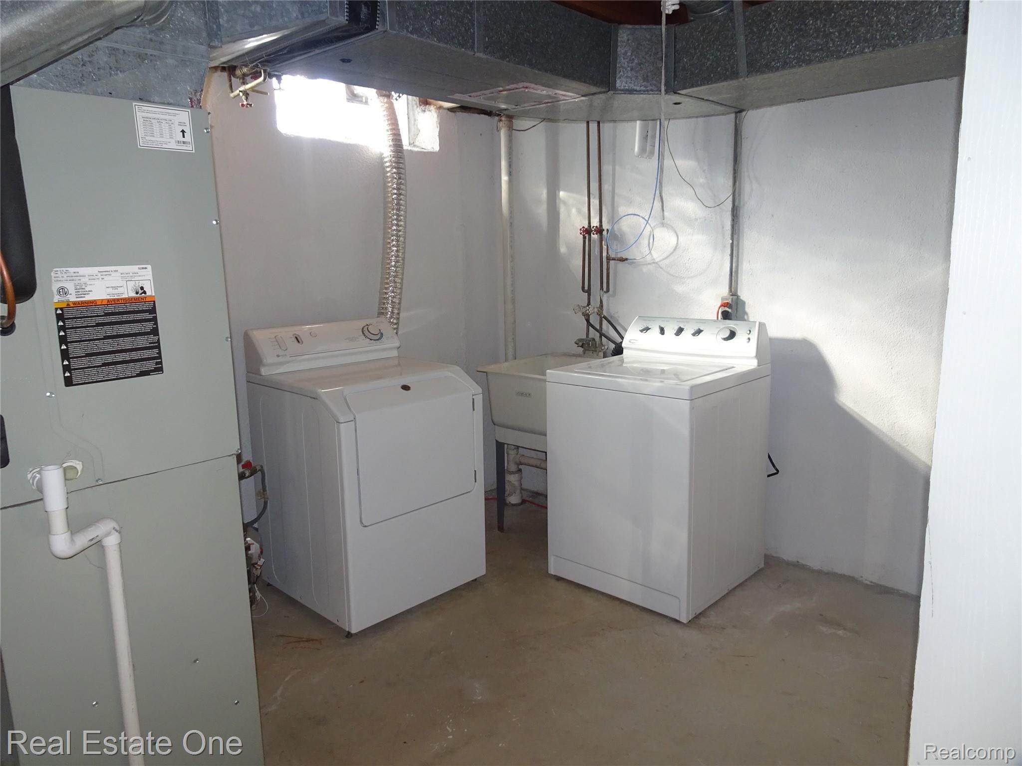 5228 Peekskill Drive Sterling Heights, MI 48310 - Photo 28 of 28 Newer Furnace 95% efficient - Laundry area