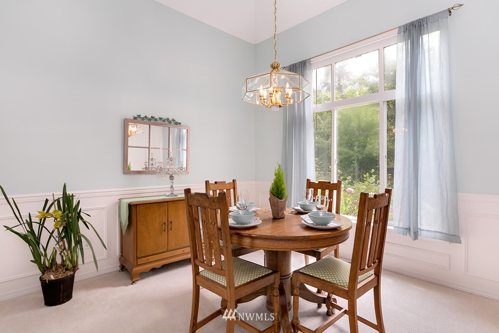 114 198th Place Southwest Bothell, WA 98012 - Photo 5 of 25