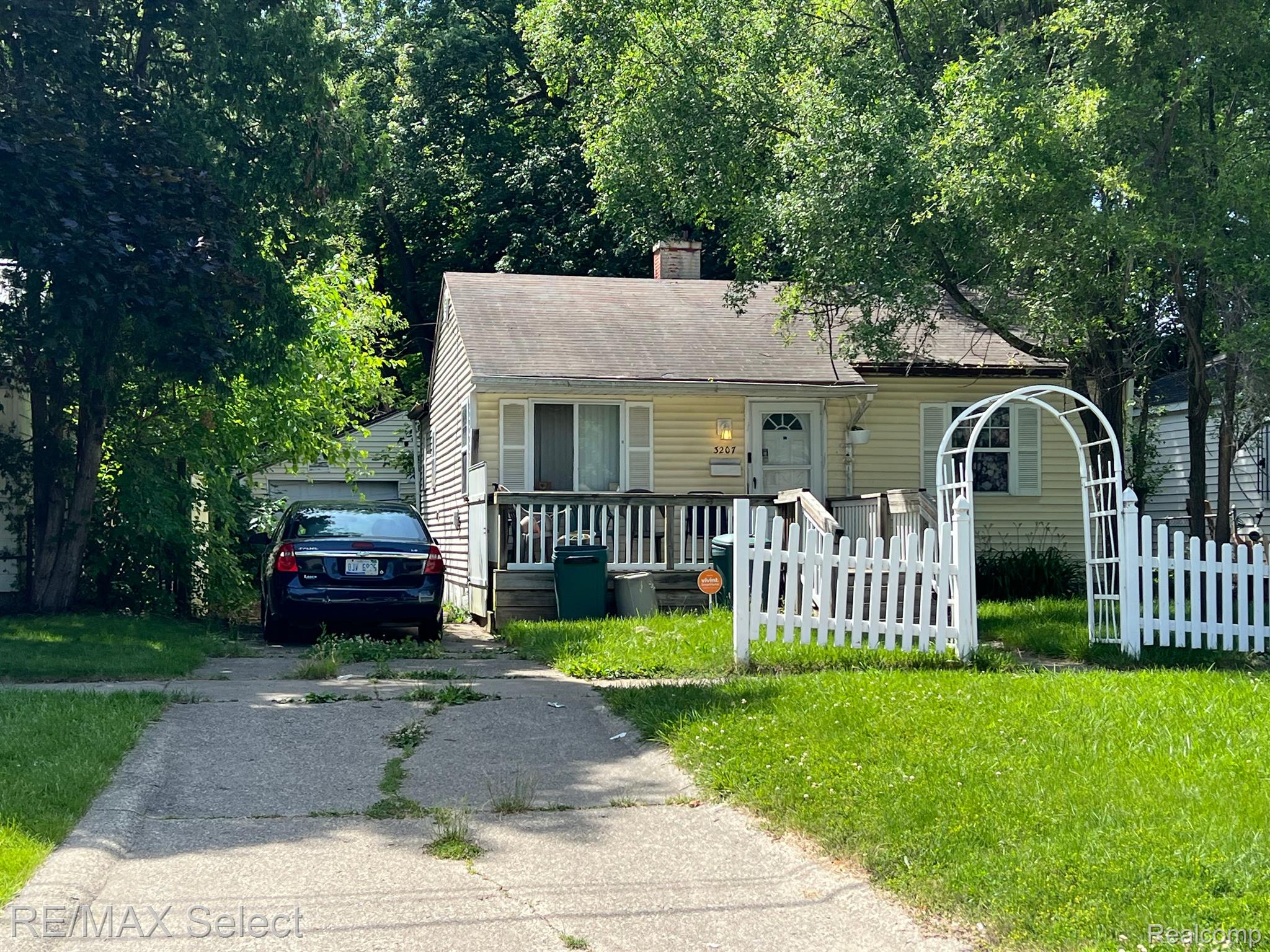 3207 Branch Road Flint, MI 48506 - Photo 1 of 1 Gallery Image 1