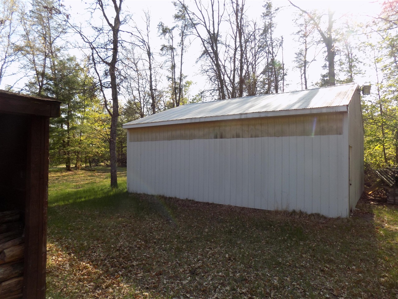 8590 West Long Lake Road Harrison, MI 48625 - Photo 5 of 50