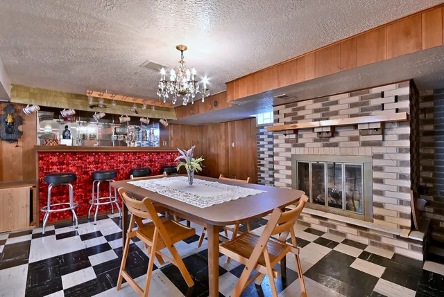 $499,000 | 7421 West Oakton Street, Niles, IL 60714