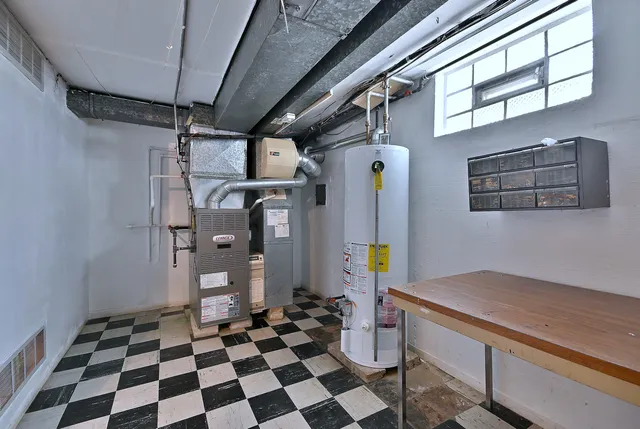 $499,000 | 7421 West Oakton Street, Niles, IL 60714