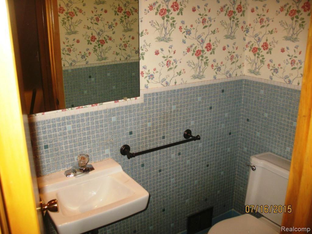 29306 Merrick Warren, MI 48092 - Photo 17 of 28 IMG_5600.jpg