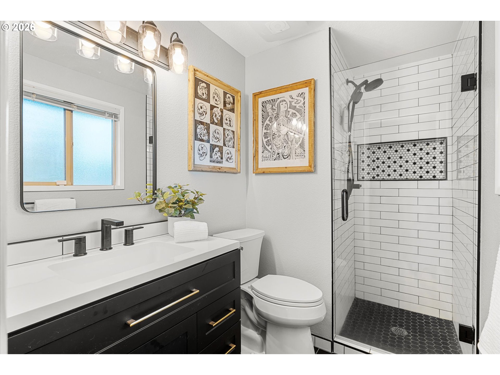 5226 Southwest Taylors Ferry Road Portland, OR 97219 - Photo 19 of 30 Gallery Image 19