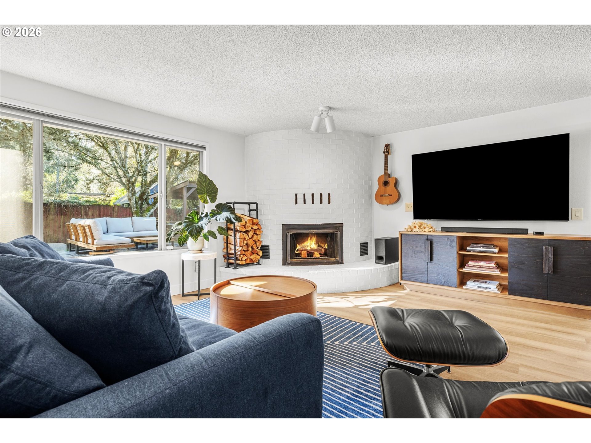 5226 Southwest Taylors Ferry Road Portland, OR 97219 - Photo 8 of 30 Gallery Image 8