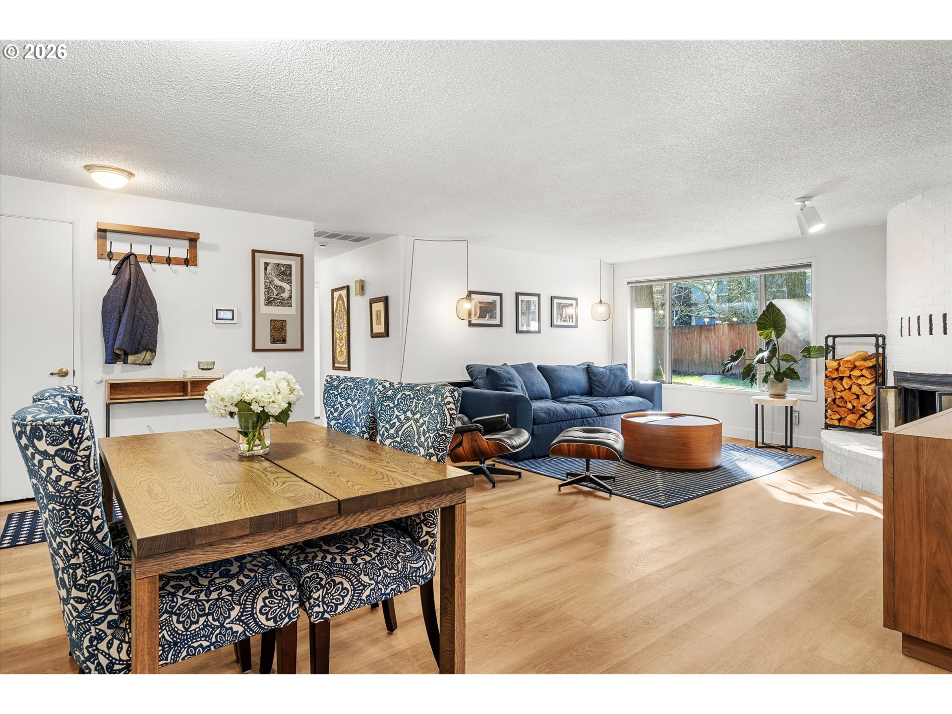 5226 Southwest Taylors Ferry Road Portland, OR 97219 - Photo 10 of 30 Gallery Image 10