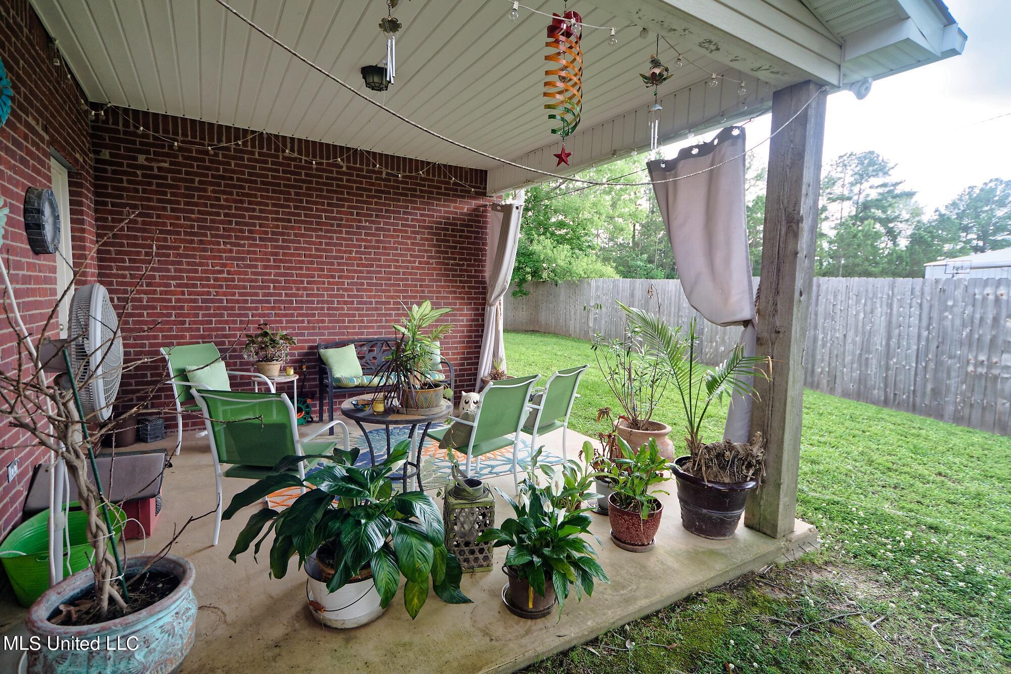 408 Green Tree Place Flowood, MS 39232 - Photo 5 of 27 DSC01029_DxO