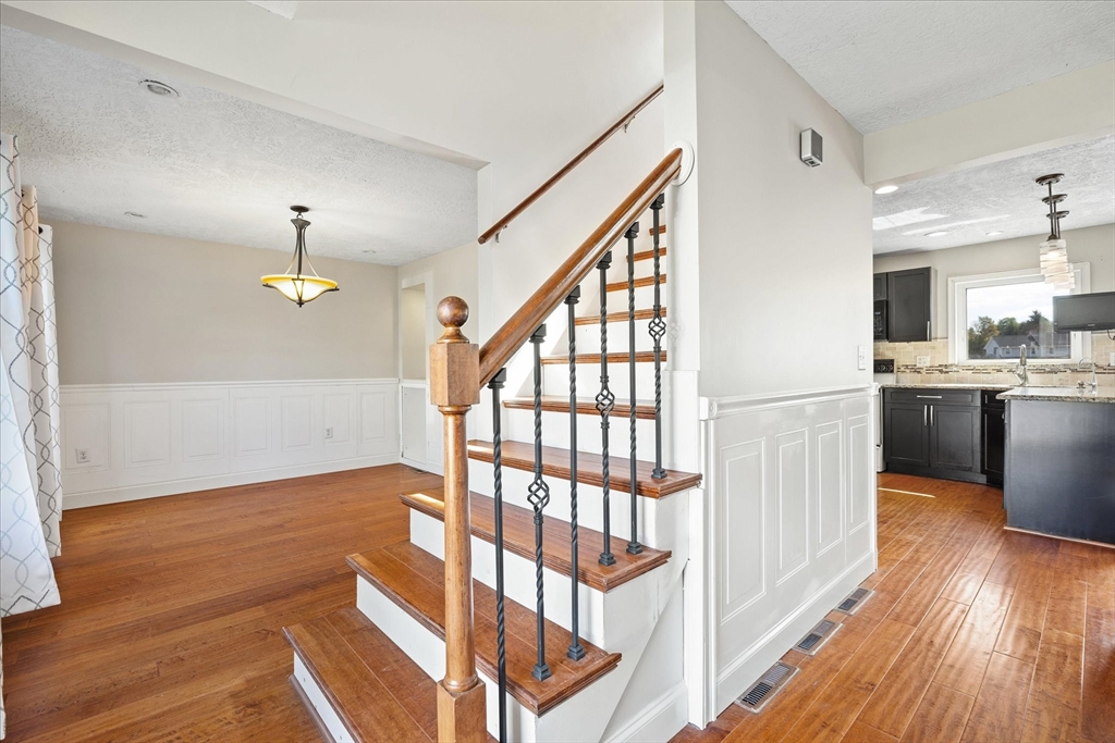 30 Rising Street Agawam, MA 01030 - Photo 15 of 41 Gallery Image 15
