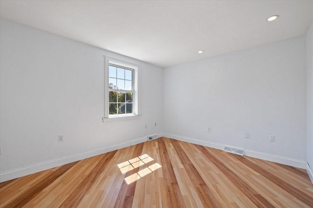 30 Rising Street Agawam, MA 01030 - Photo 22 of 41 Gallery Image 22