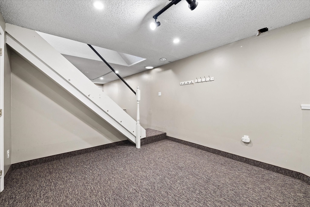 30 Rising Street Agawam, MA 01030 - Photo 27 of 41 Gallery Image 27
