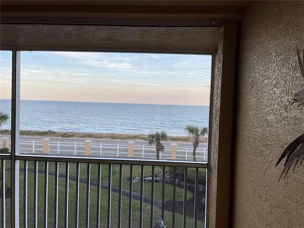 $479,000 | 3651 South Central Avenue, Unit 312, Flagler Beach, FL 32136