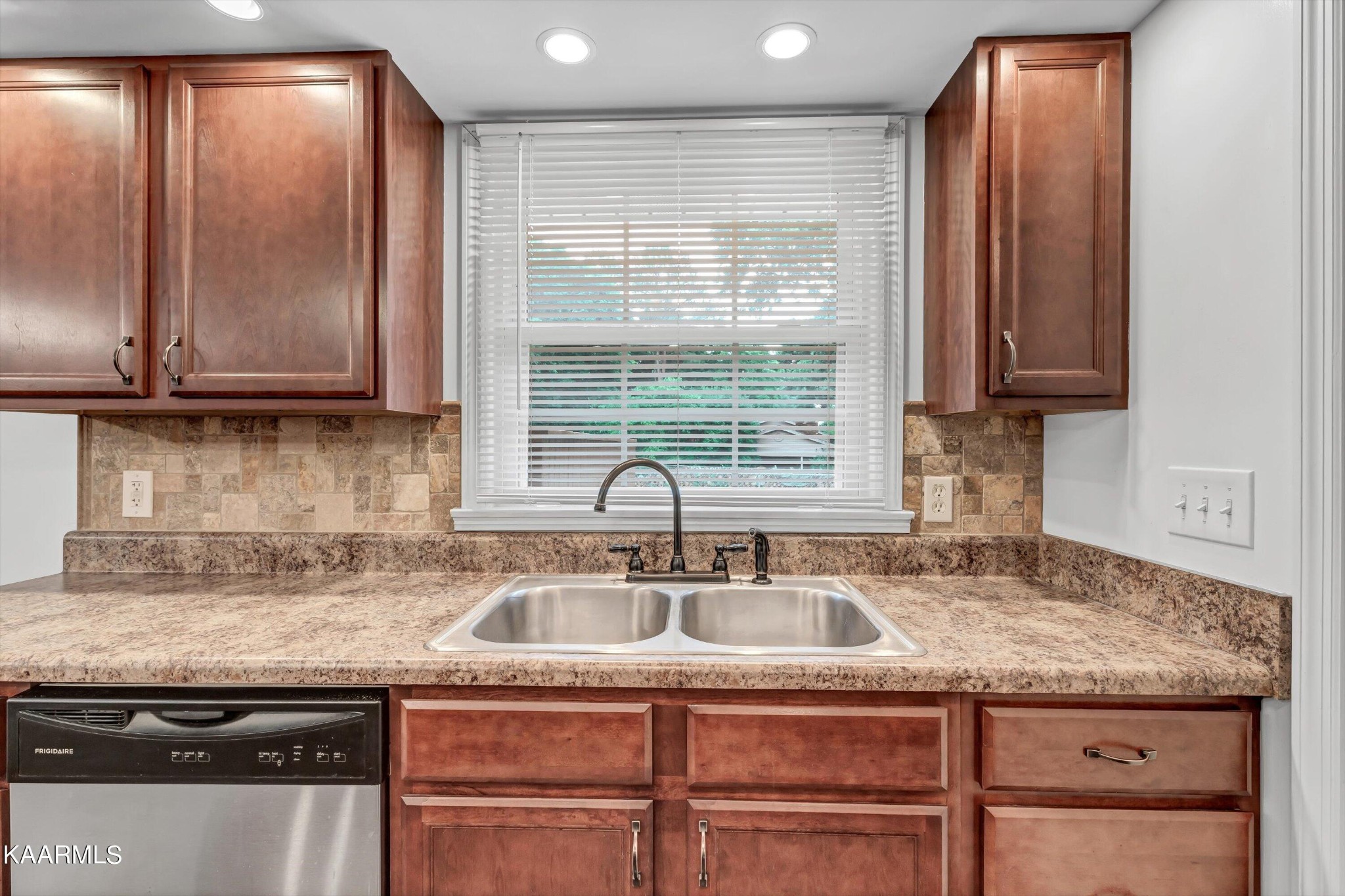 7600 Nubbin Ridge Road Southwest Knoxville, TN 37919 - Photo 14 of 32 Gallery Image 14