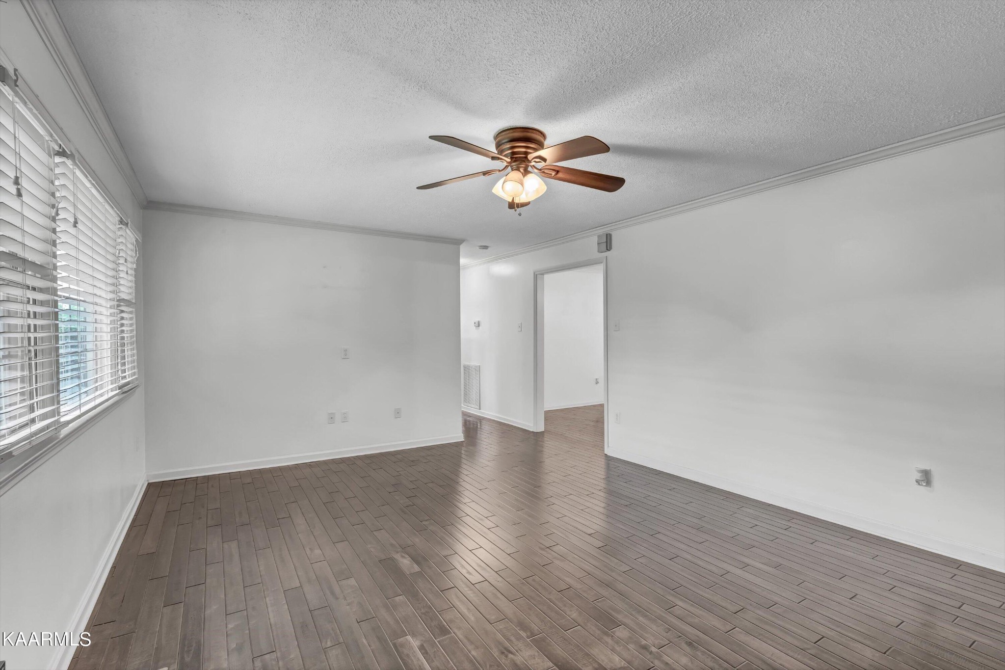 7600 Nubbin Ridge Road Southwest Knoxville, TN 37919 - Photo 6 of 32 Gallery Image 6