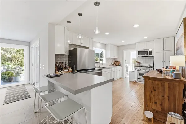 $13,500 | 3078 Zell Drive, Laguna Beach, CA 92651