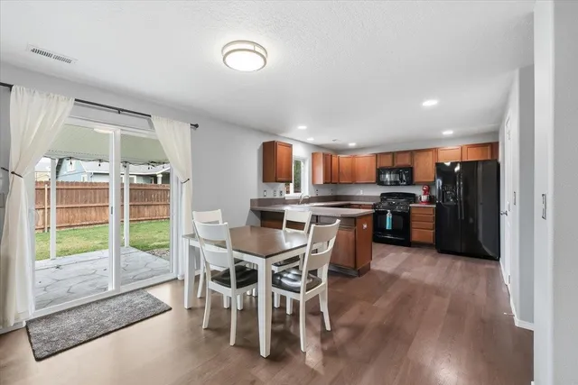 $450,000 | 12506 West 2nd Avenue, Airway Heights, WA 99001