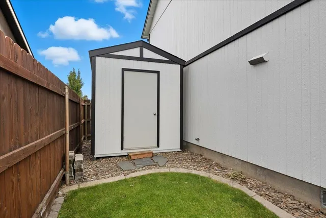 $450,000 | 12506 West 2nd Avenue, Airway Heights, WA 99001