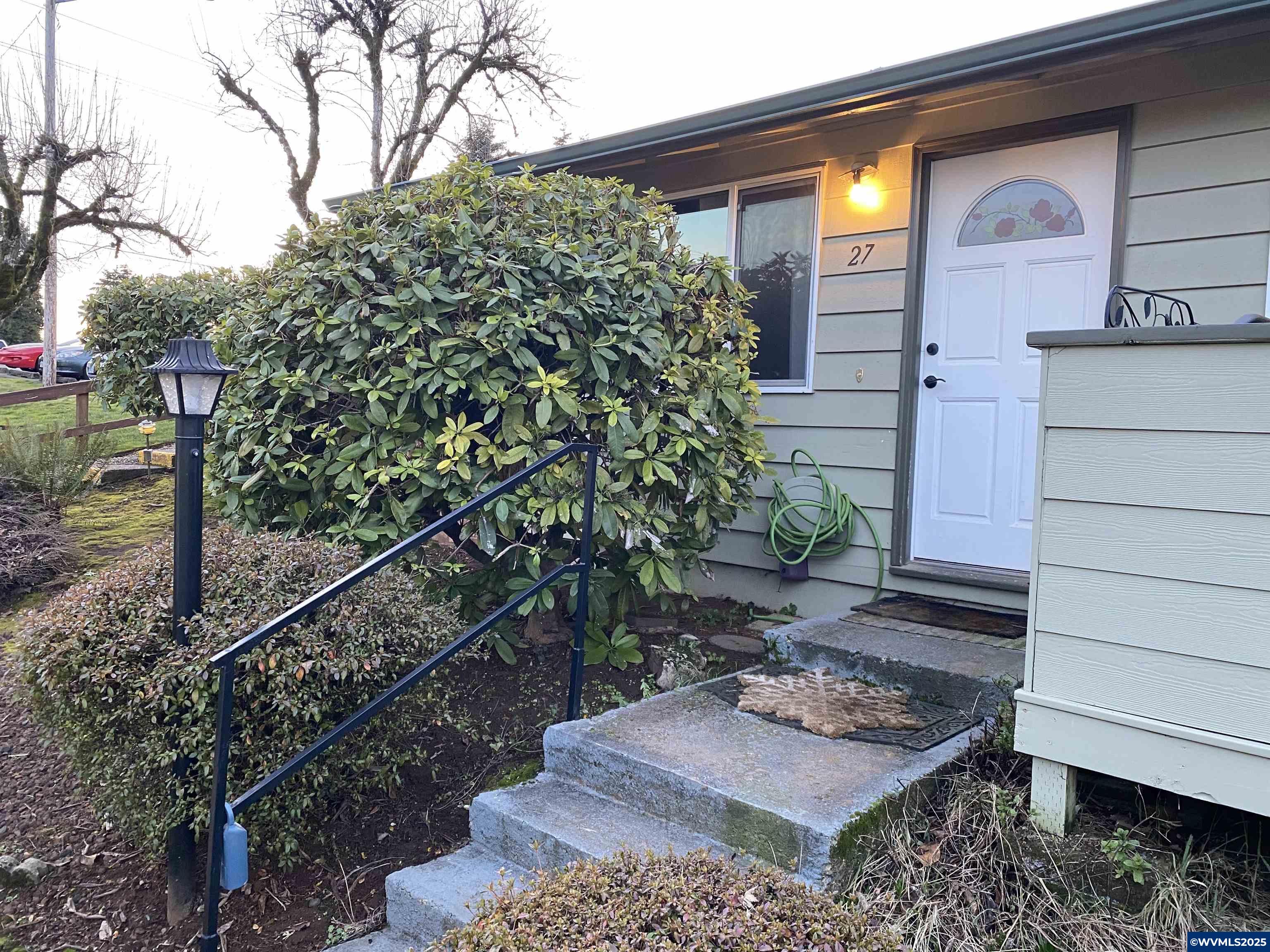 781 Boone Road Southeast Salem, OR 97302 - Photo 2 of 11
