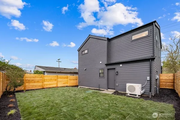 $849,950 | 3215 22nd Avenue South, Seattle, WA 98144