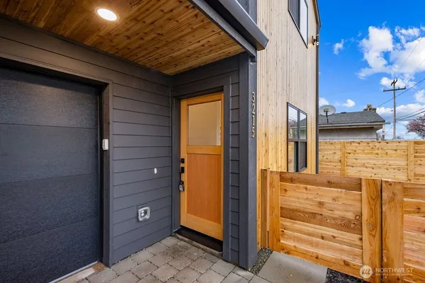 $849,950 | 3215 22nd Avenue South, Seattle, WA 98144