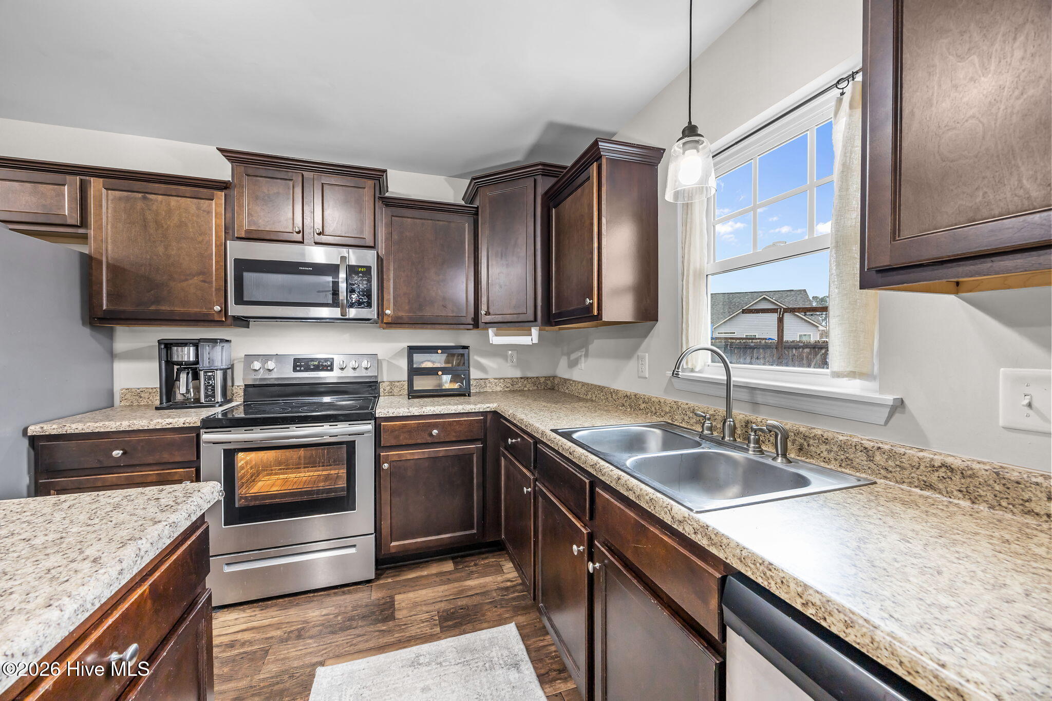 106 Chasity Way Hubert, NC 28539 - Photo 12 of 42 9-web-or-mls-106 Chastity Way 24