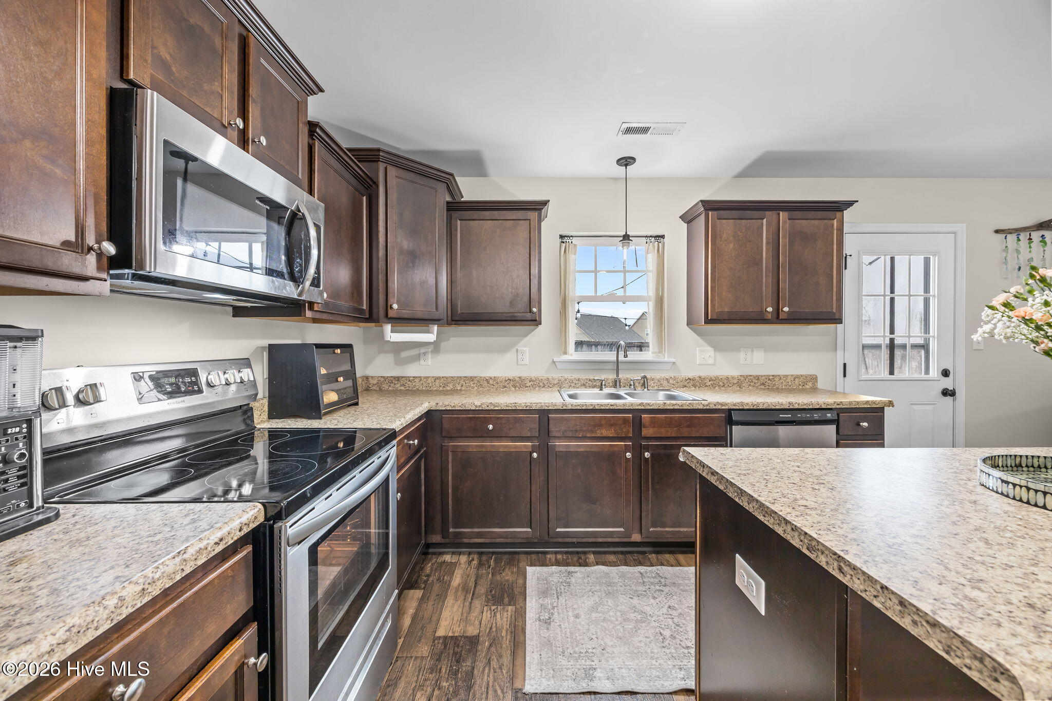 106 Chasity Way Hubert, NC 28539 - Photo 14 of 42 11-web-or-mls-106 Chastity Way 30