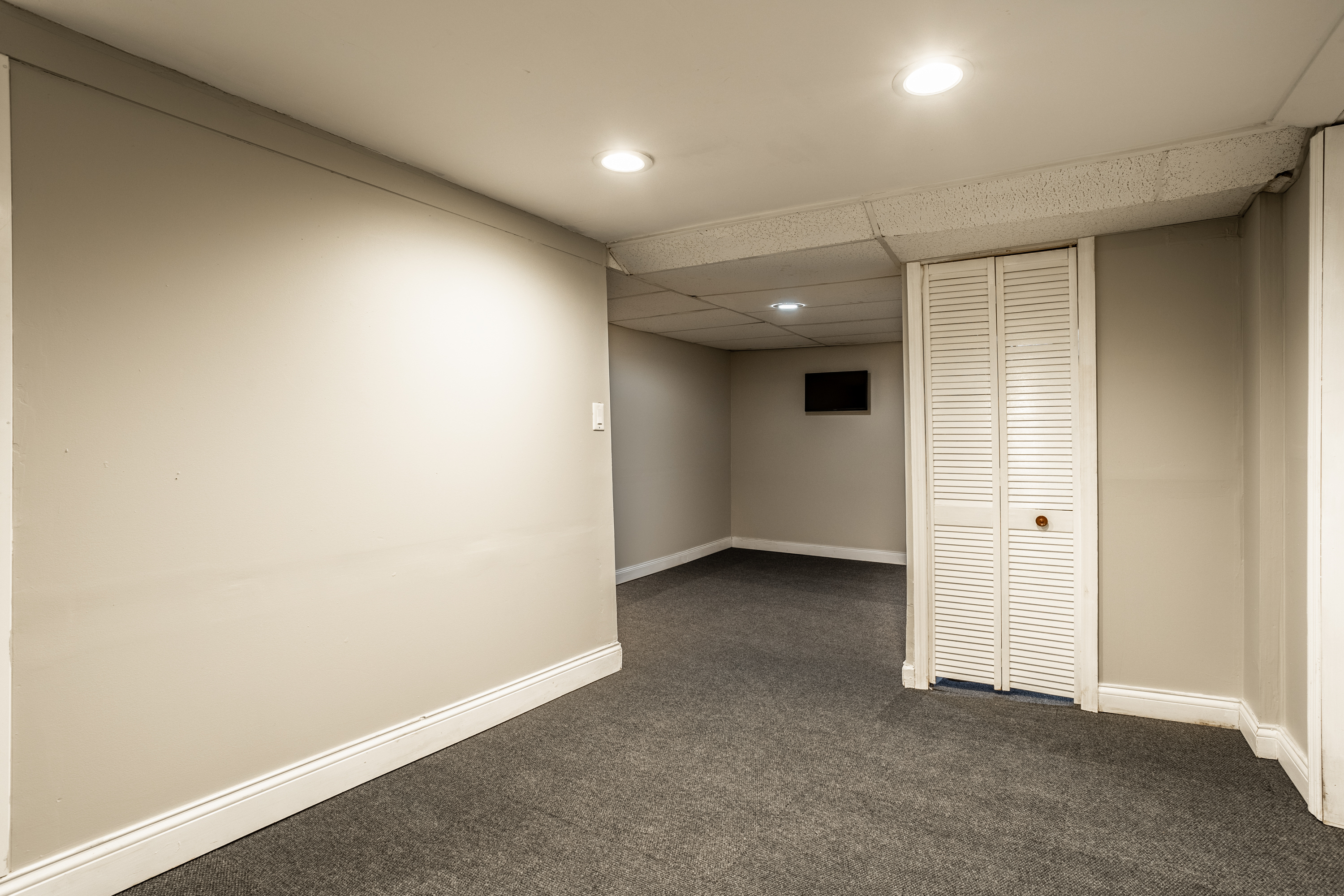 1232 Rowin Road Indianapolis, IN 46220 - Photo 18 of 34 Gallery Image 18