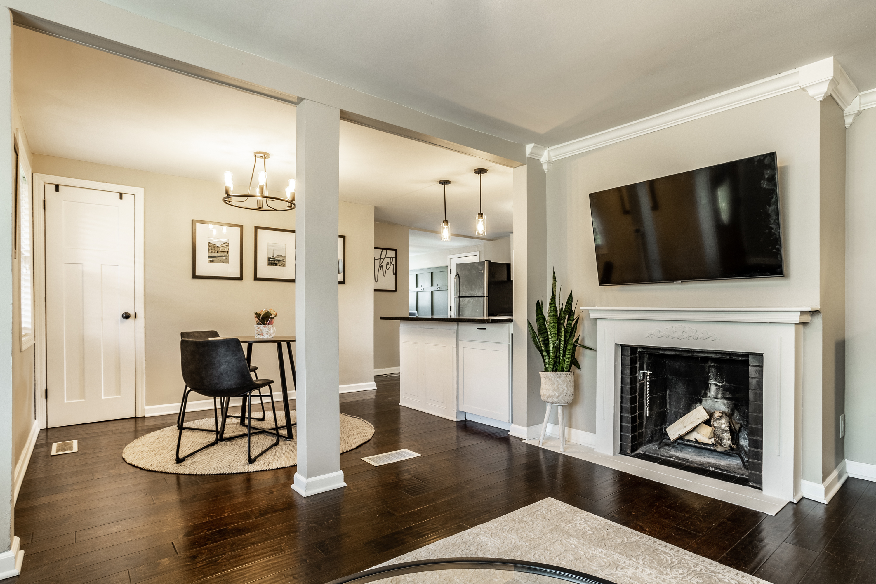 1232 Rowin Road Indianapolis, IN 46220 - Photo 6 of 34 Gallery Image 6