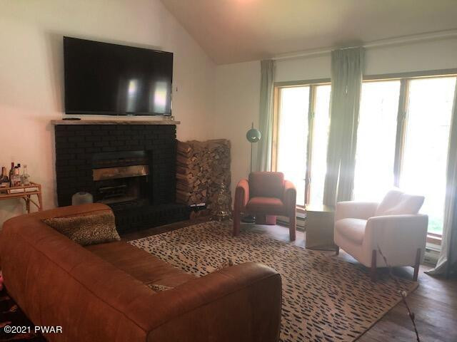 111 Cabin Road Milford, PA 18337 - Photo 2 of 18