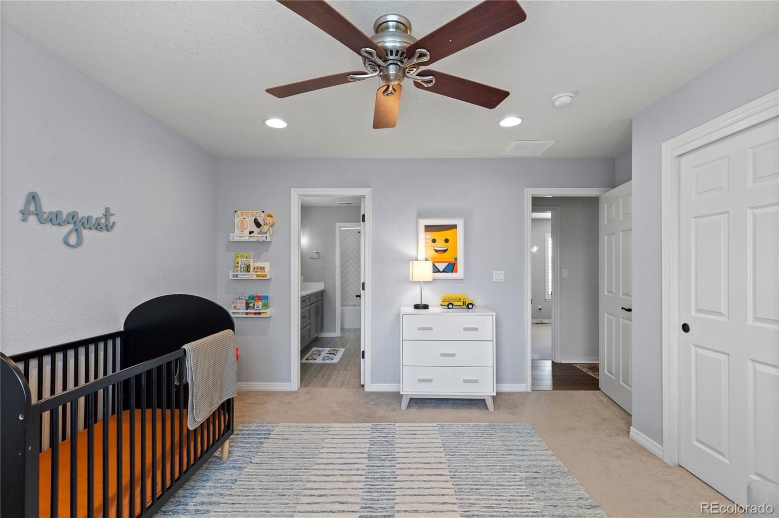 10660 Weathersfield Court Highlands Ranch, CO 80129 - Photo 33 of 44